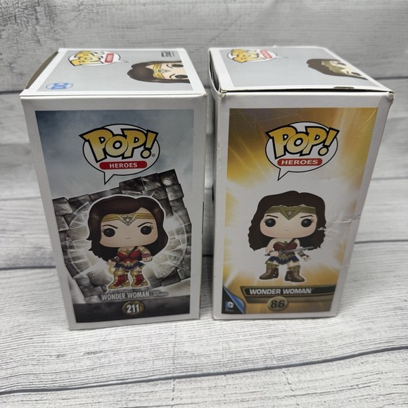 Funko Pop! Wonder Woman - Lot Of 6 - 211 335 86 238 206 BAM Walmart Hot Topic - Picture 9 of 11